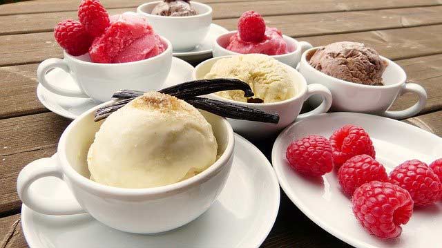Quem tem intolerância a lactose não deve consumir nada com lactose?