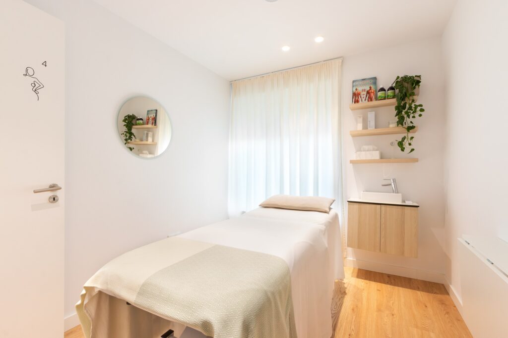 Michelle Bond Clinic